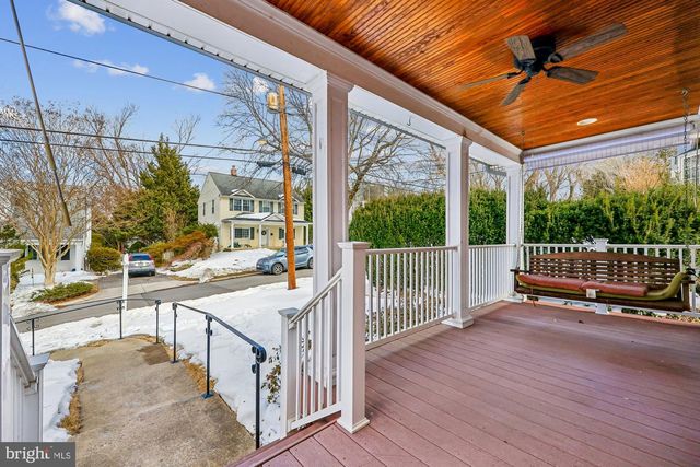 4212 MATTHEWS LN, Kensington, MD 20895