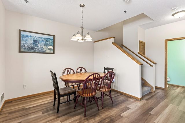 11357 Aberdeen Circle NE B, Blaine, MN 55449