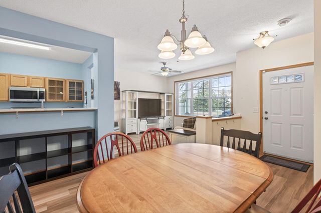 11357 Aberdeen Circle NE B, Blaine, MN 55449