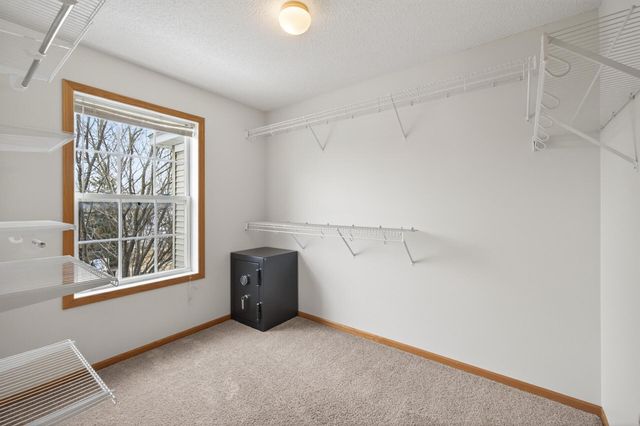 11357 Aberdeen Circle NE B, Blaine, MN 55449