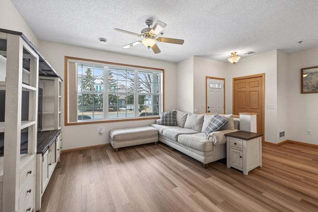 11357 Aberdeen Circle NE B, Blaine, MN 55449