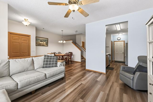 11357 Aberdeen Circle NE B, Blaine, MN 55449