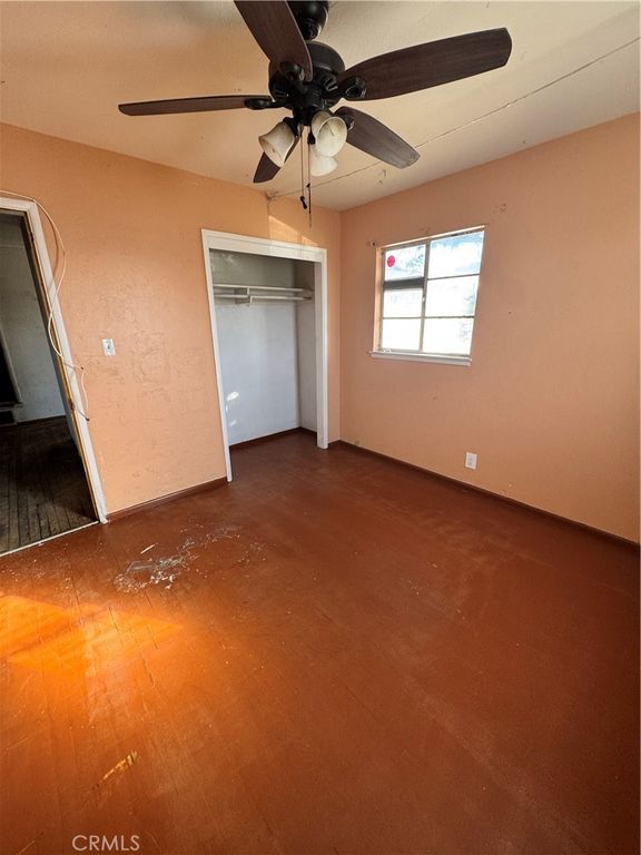 Image 18 of property listing at 5703 E Hampton, Fresno, CA 93727