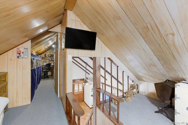 80 Newport Road, Island Park, NY 11558