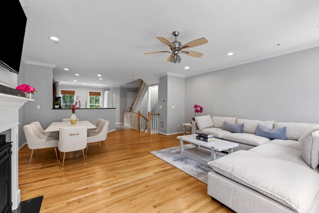 2609 LIGHTHOUSE LN, Baltimore, MD 21224