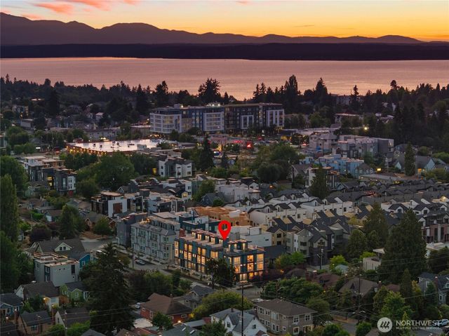 1206 B NW 83rd Street, Seattle, WA 98117
