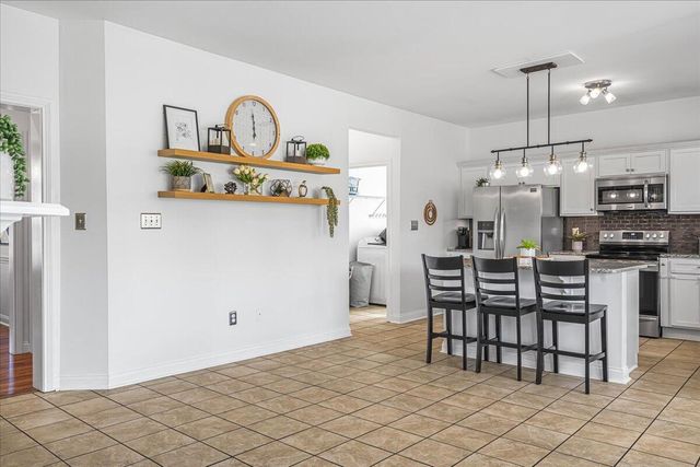 112 Raes Creek Court, Georgetown, KY 40324