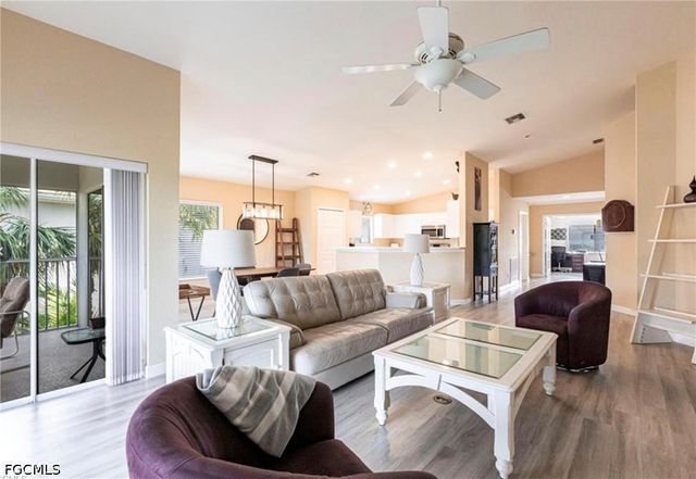 8451 Southbridge DR 3, Estero, FL 33967