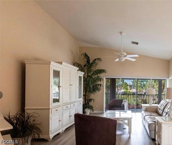 8451 Southbridge DR 3, Estero, FL 33967