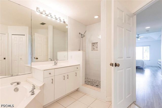 8451 Southbridge DR 3, Estero, FL 33967