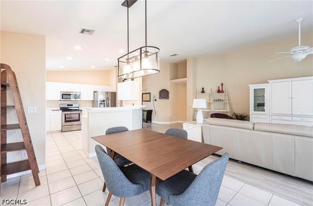 8451 Southbridge DR 3, Estero, FL 33967