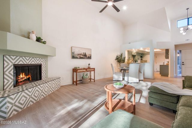6119 N Black Bear Loop, Tucson, AZ 85750