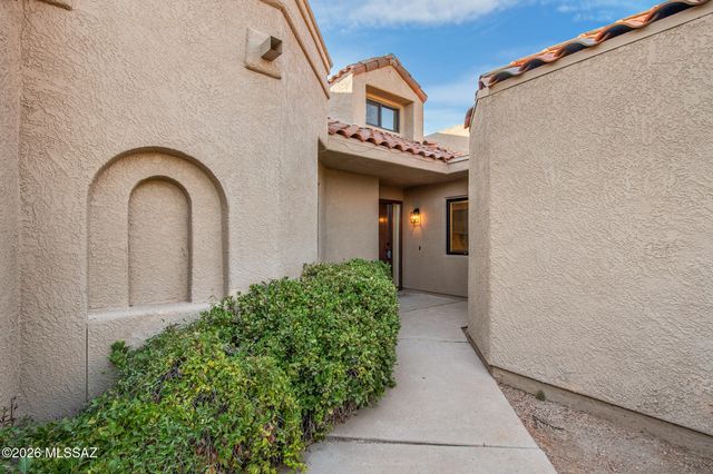 6119 N Black Bear Loop, Tucson, AZ 85750