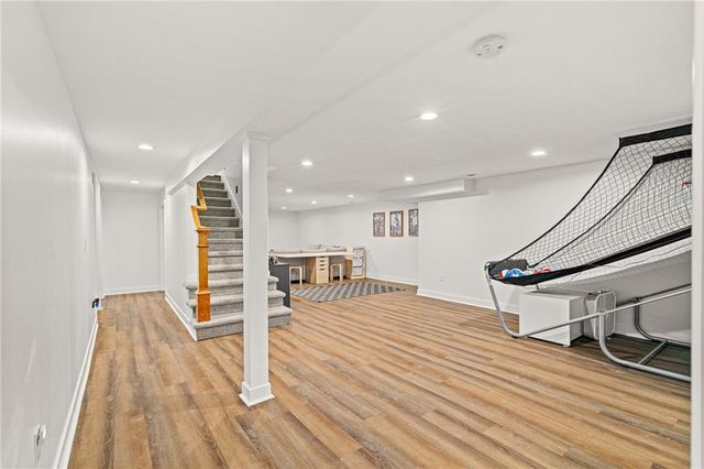 7205 W 101st Street, Overland Park, KS 66212