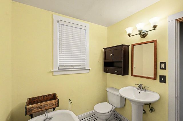 2411 Grand Street NE, Minneapolis, MN 55418