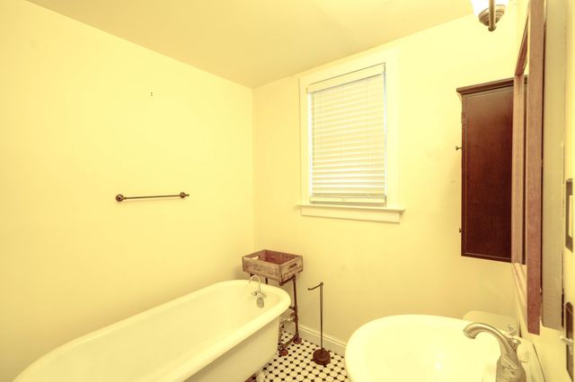 2411 Grand Street NE, Minneapolis, MN 55418