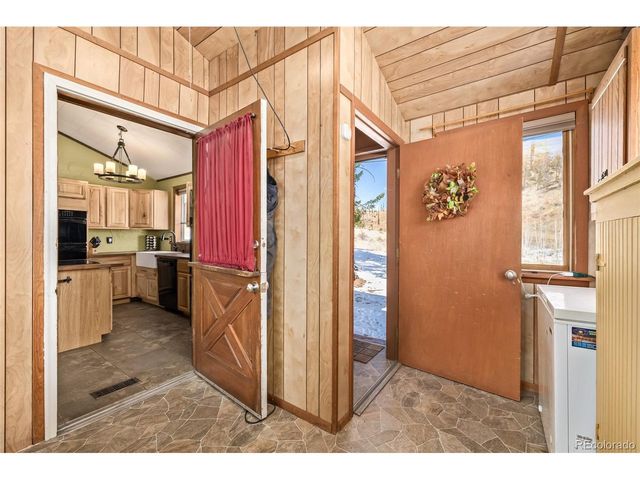 97 Hedges Cir, Sedalia, CO 80135