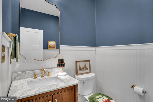 68 N DICKINSON SCHOOL RD, Carlisle, PA 17015