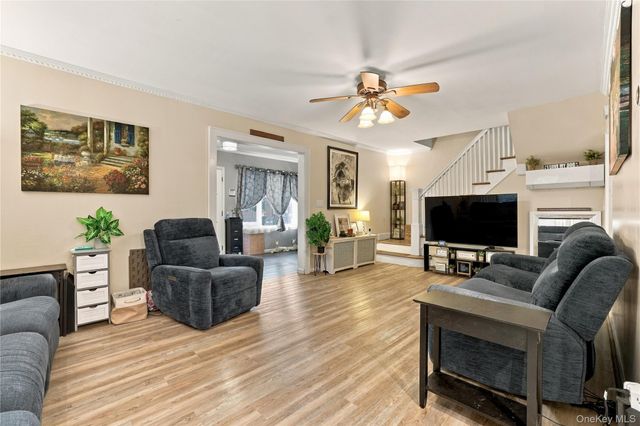 471 Pearl Street, Oceanside, NY 11572