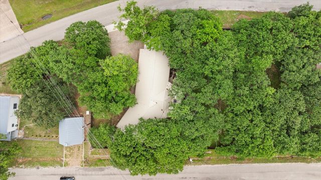 502 Western Hills Trail, Granbury, TX 76049