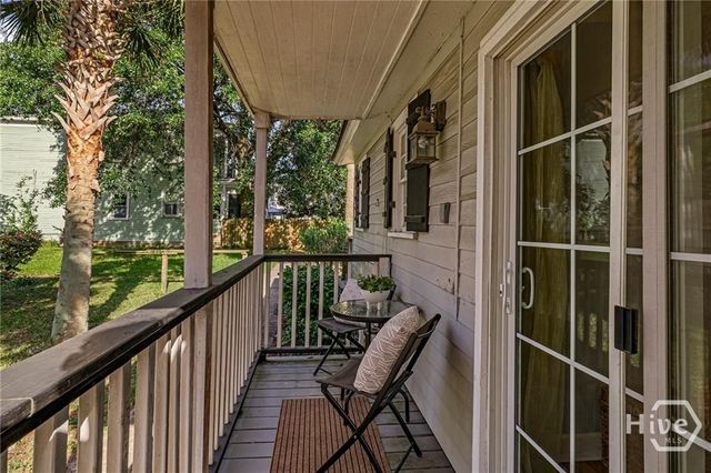 526 E Gwinnett Lane 4, Savannah, GA 31401