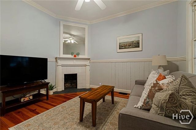 526 E Gwinnett Lane 4, Savannah, GA 31401