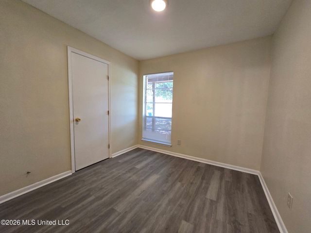 2605 W Samuel Street, Gulfport, MS 39503