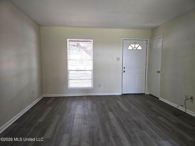 2605 W Samuel Street, Gulfport, MS 39503