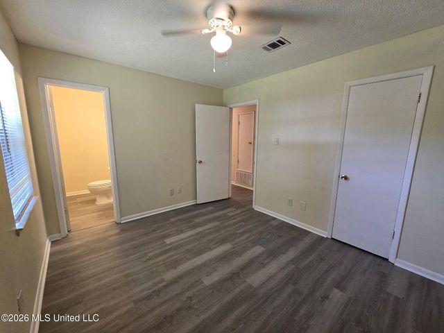 2605 W Samuel Street, Gulfport, MS 39503