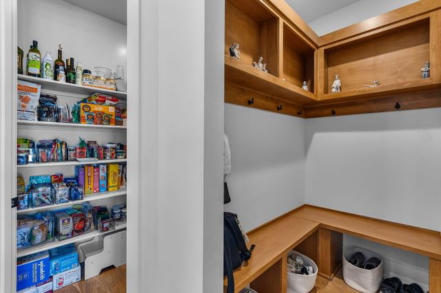 19201 NW Mt Shasta Drive, Bend, OR 97703