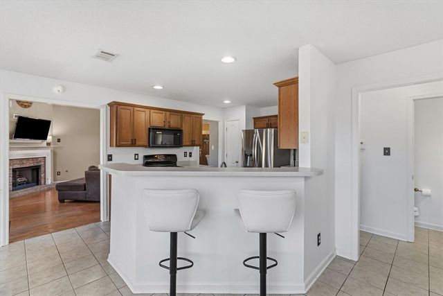 60 MISTY HILL CV, Oakland, TN 38060