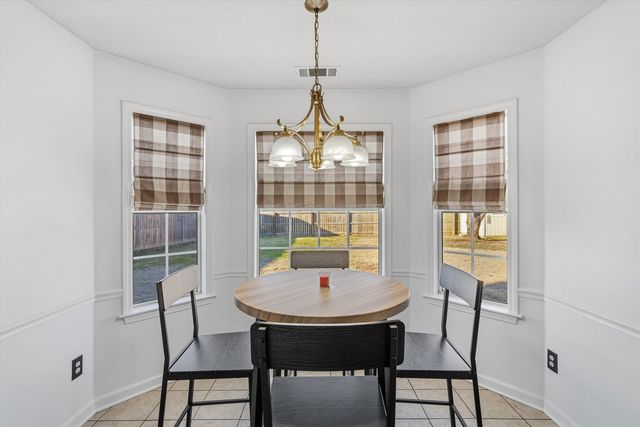 60 MISTY HILL CV, Oakland, TN 38060