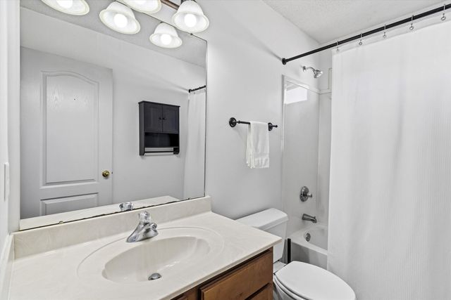 60 MISTY HILL CV, Oakland, TN 38060