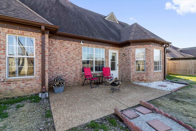 60 MISTY HILL CV, Oakland, TN 38060