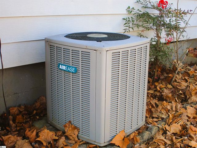 417 Welborn Road, West Union, SC 29696