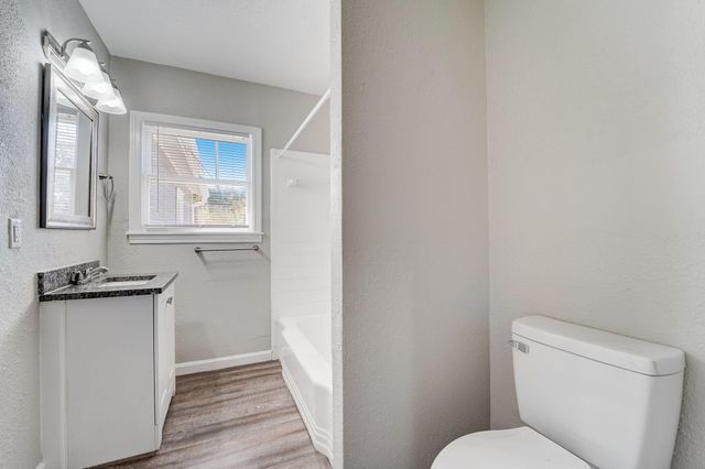 1420 Foreman Street, La Marque, TX 77568