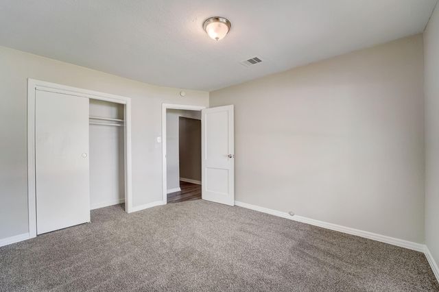 1420 Foreman Street, La Marque, TX 77568