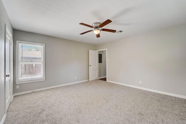 1420 Foreman Street, La Marque, TX 77568