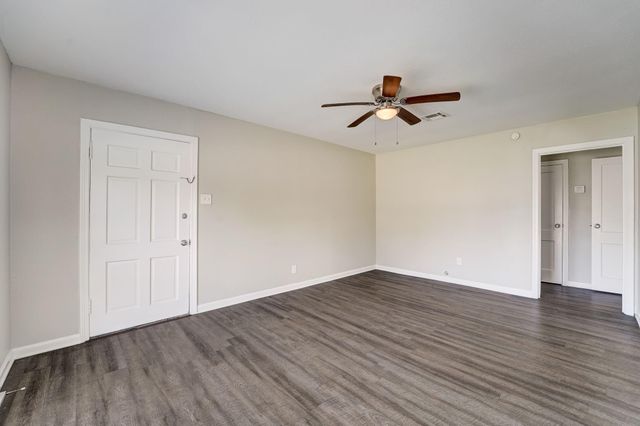1420 Foreman Street, La Marque, TX 77568