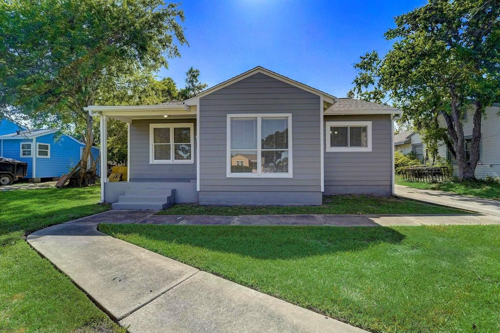 1420 Foreman Street, La Marque, TX 77568