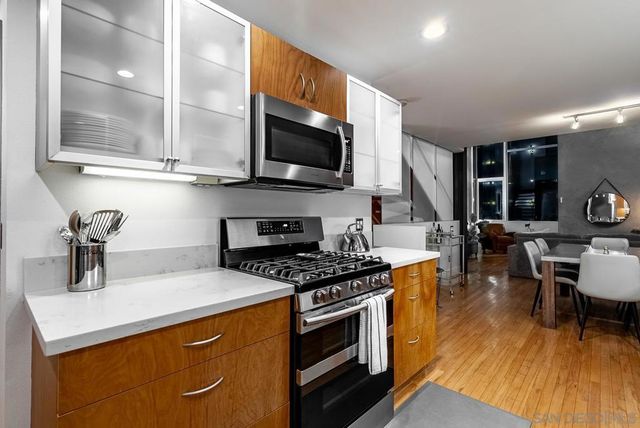 1064 F, San Diego, CA 92101