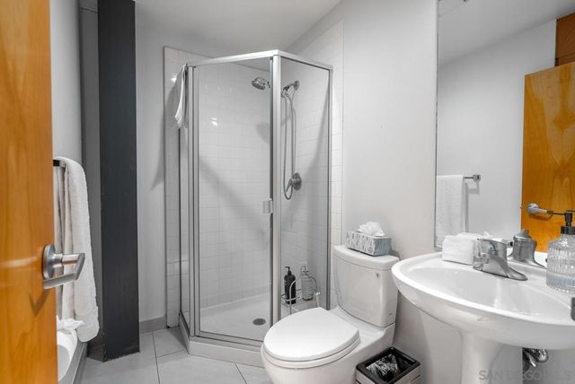 1064 F, San Diego, CA 92101