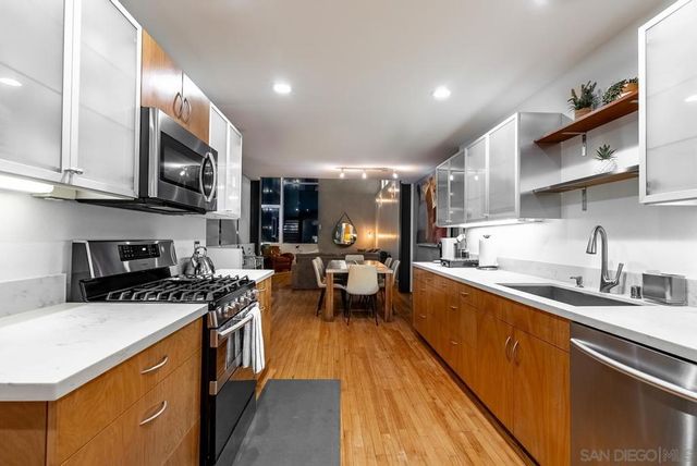1064 F, San Diego, CA 92101