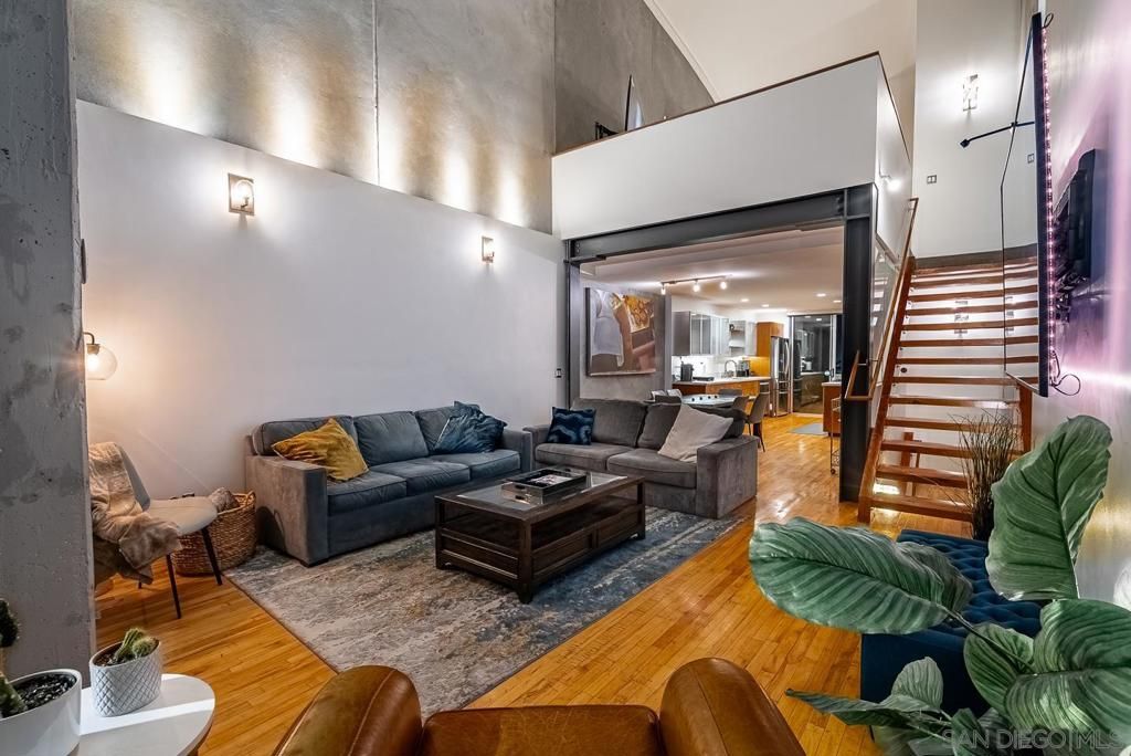 1064 F, San Diego, CA 92101 — photo 4
