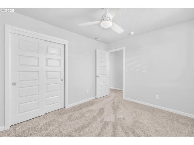 53 SHORE Dr, St Helens, OR 97051