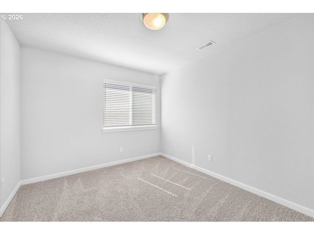 53 SHORE Dr, St Helens, OR 97051