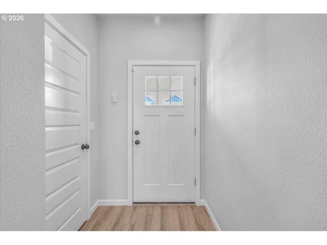 53 SHORE Dr, St Helens, OR 97051