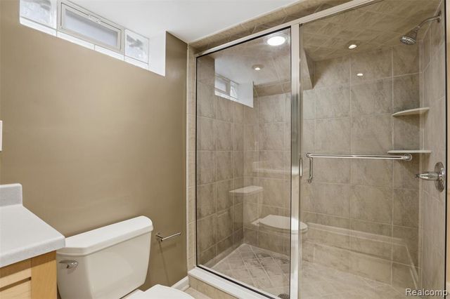1319 Hoffman Avenue, Royal Oak, MI 48067