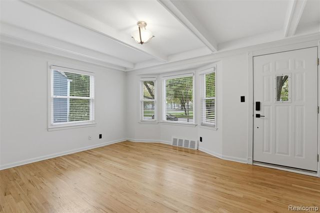 1319 Hoffman Avenue, Royal Oak, MI 48067