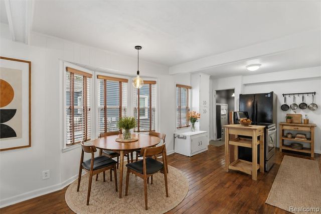 1319 Hoffman Avenue, Royal Oak, MI 48067